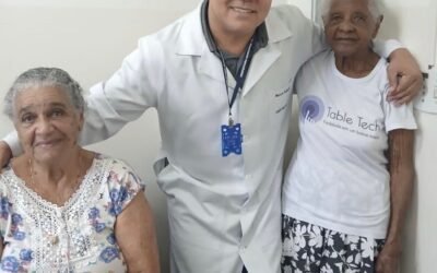 Mãe de 105 anos e filha de 88 foram vacinadas na UBS do Polvilho