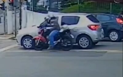 Bandido foi assaltar motorista 🚗 (que estava armado 🔫)